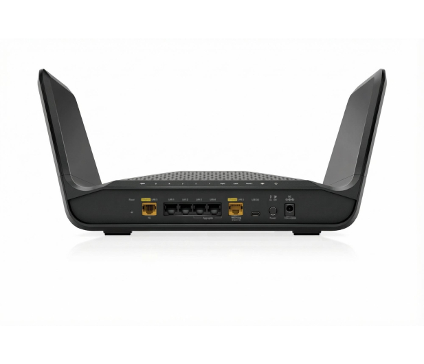 Netgear Nighthawk RAXE300 (7800Mb/s a/b/g/n/ac/ax) - 1087179 - zdjęcie 2